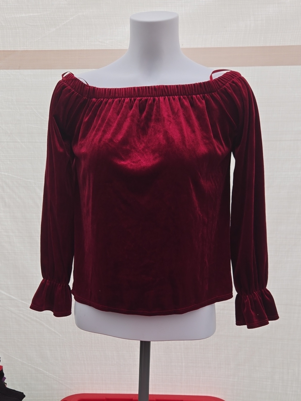 Off-Shoulder Velvet Tunic Top - Burgundy
